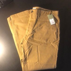 Men’s Goodfellow Chino pants 38W 32L